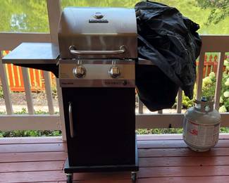 "Wishing Upon Willow Creek" in Augusta, GA. Starts Closing Tue 8/20 at 8p. Pickup Thu 8/22 from 3-6p. Please click here to view more photos, descriptions, and current bids:&nbsp;https://ctbids.com/estate-sale/30438