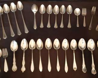 "Wishing Upon Willow Creek" in Augusta, GA. Starts Closing Tue 8/20 at 8p. Pickup Thu 8/22 from 3-6p. Please click here to view more photos, descriptions, and current bids:&nbsp;https://ctbids.com/estate-sale/30438