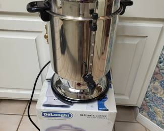 DeLonghi 60 Cup Coffee Urn