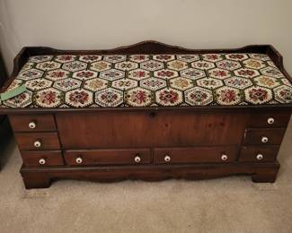 Lane Cedar Chest