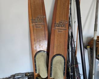 Vintage Tahoe brand water skis