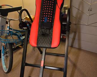 Inversion table