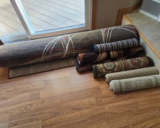 Area, runner & throw rugs