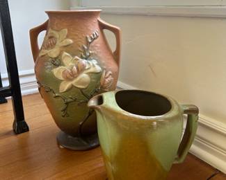 Many Roseville ceramics 