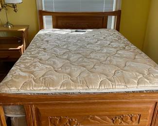 The Ranch Oak Full bed.