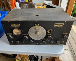 Hallicrafters short wave receiver