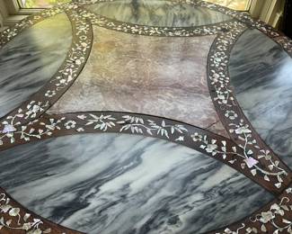 A close look at the top of the table