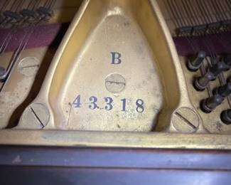This serial number tells us the piano was made in 1935.