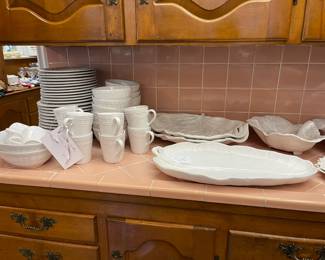 Large set of ceramics, great leaf dishes, perfect for the fall season