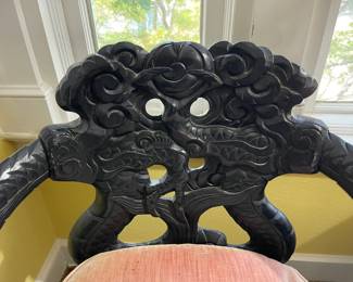 Back carving of the arm chair