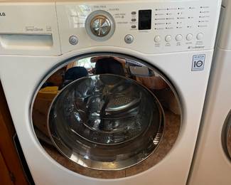 The LG Direct Drive Front Load Washer