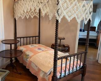 Vintage twin spool bed with canopy, sun bonnet Sue vintage handmade quilt