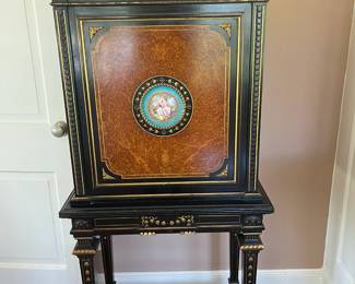Blackwood Victorian cabinet circa 1880