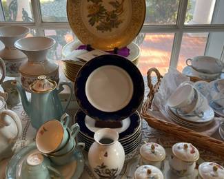 Lenox Wildlife Bird plates, Pots de Creme, Herend vase, Rosenthal group Germany #6090 dessert plates, cobalt blue with gold decoration