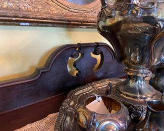 The top detail of the buffet