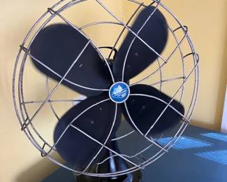 This fan almost looks like new.