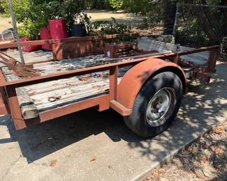 Here's the other side of it. Tires are good.