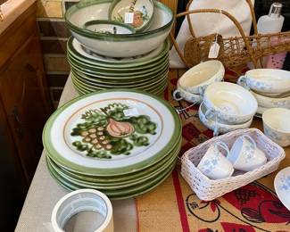 Vintage John Taylor Harvest plates, large bowl and two small bowls. Copeland Spode as is pieces