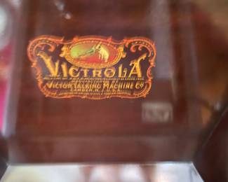 Victrola mark