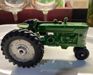 Same with this 1950s John Deere