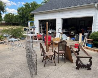 Lots of great items in the garage