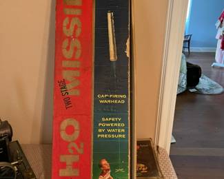 H2O Missiles original box
