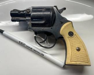 Vintage Detective 250 Cap Gun