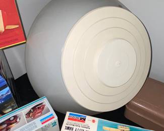 Hanging Vtg. Light fixture