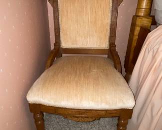 Victorian upholstered chair