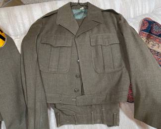 Army uniform -excellent condition -jacket, pants and cap