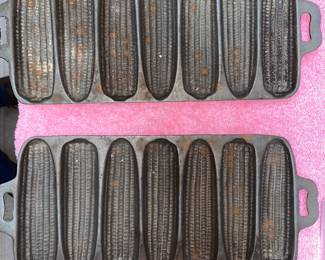 Cast iron corn muffin pans