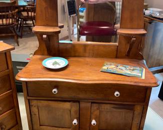 Child size doll hutch-cabinet/salesman sample? -amazing condition