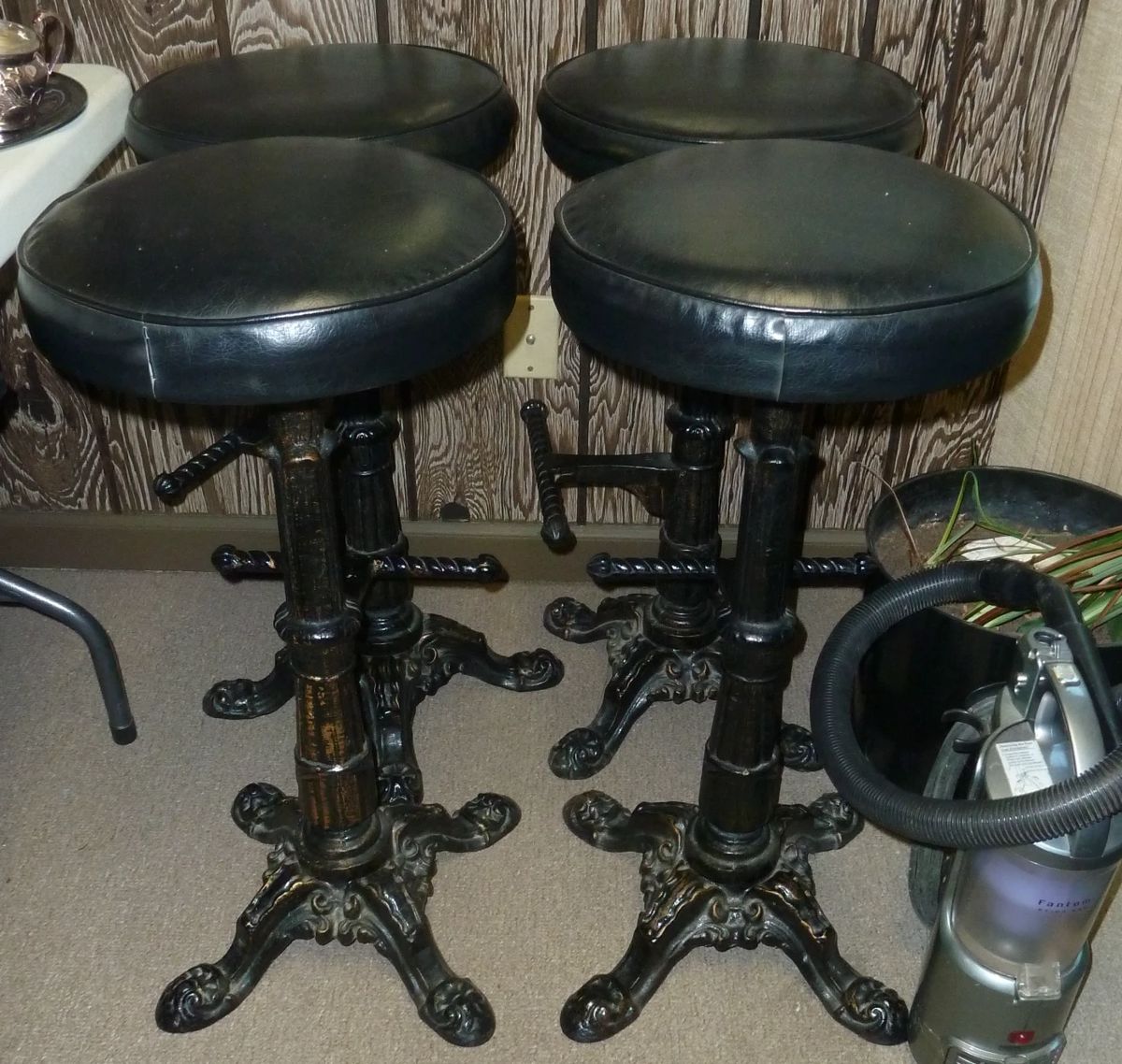 4 bar stools heavy iron base