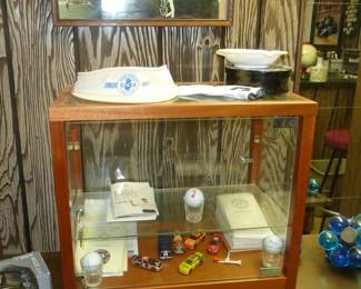 table top display case