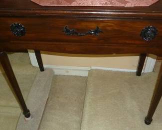 small one drawer table