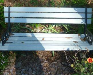 outdoor wood bench