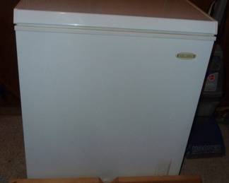 Freezer 5 cu.ft.