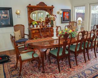 Queen Anne dining table and chairs by Century Furniture