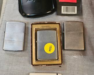 LOT OF CIGARETTE LIGHTERS