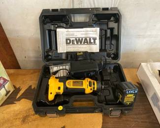 DEWALT TOOL
