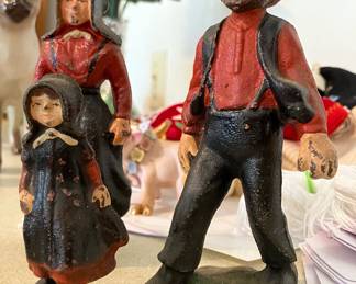 Cast Iron Amish Family