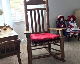 (Dedeaux Furniture) Oversized Rocker