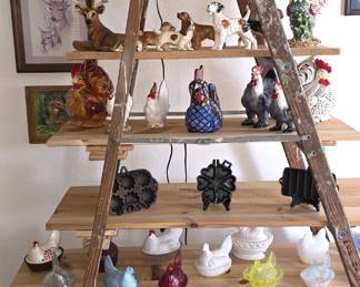 Chickens ad Ladder Self