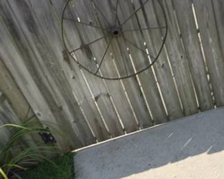 Outdoor Country Yard Art