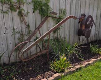 Outdoor Country Yard Art