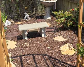 Outdoor Country Yard Art