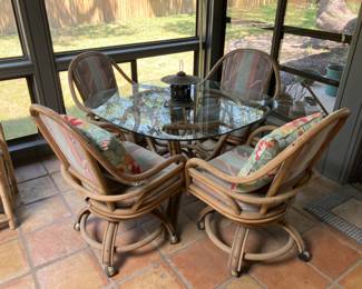Rattan patio table and chairs 