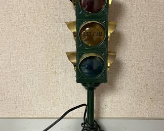 Lot 122 | Vintage Bar Lamp Stop Light Table Lamp
