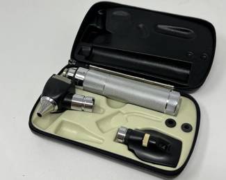 Lot 90 | Welch Allyn Otoscope

