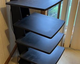 Lot 31 | Modular Shelving Shelf
